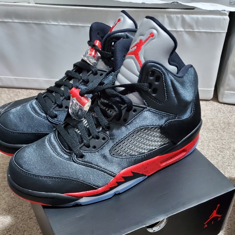 air jordan shoes - Picture 7 of 8